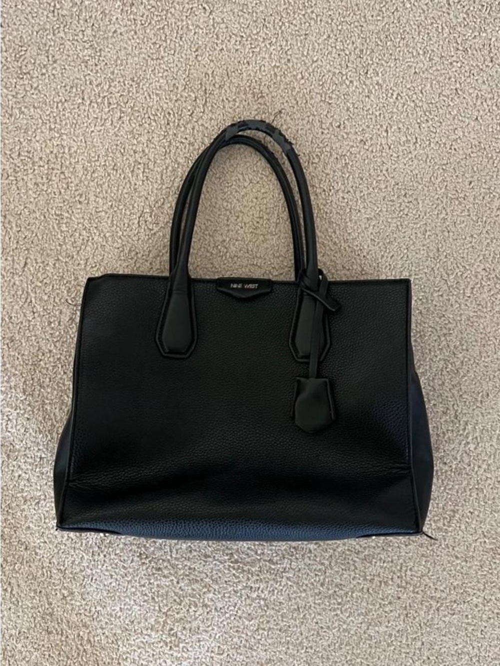 Nine West black faux leather shoulder bag